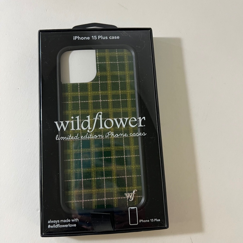Wildflower Case Olivia Neill iPhone 15 Plus Case Green Plaid Nip